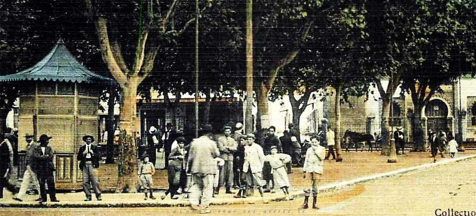 1823- Tlemcen - Place2 d'Alger et le Musee.jpg